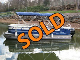 2012 Bentley 240 Cruise RE with 115HP Mercury 4-Stroke Outboard Motor For Sale on Lake Loudoun in Knoxville TN