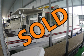 2004 Catamaran Cruisers 10 x 35 Vagabond Houseboat For Sale on Norris Lake TN