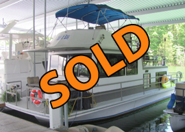 1976 Gibson 12 x 36 Diesel Powered Gibson Houseboat with Bow Thruster For Sale on Norris Lake Tennessee