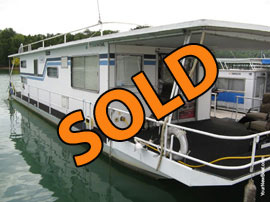 1979 Jamestowner 14 x 52 (Steel) Houseboat For Sale on Norris Lake