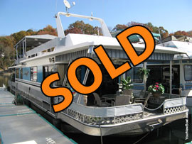 1989 Sumerset 14 x 64 with Catwalks Houseboat For Sale on Norris Lake