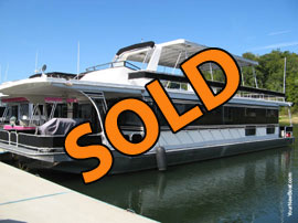 1996 Jamestowner 16 x 64 WB Houseboat For Sale on Norris Lake, TN