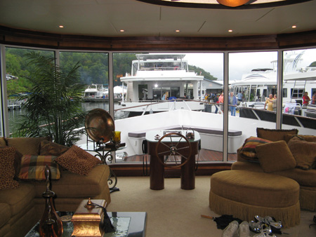 On Water Houseboat Expo Highlights