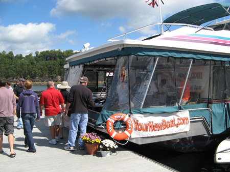 YourNewBoat.com at the 2009 On Water Houseboat Expo